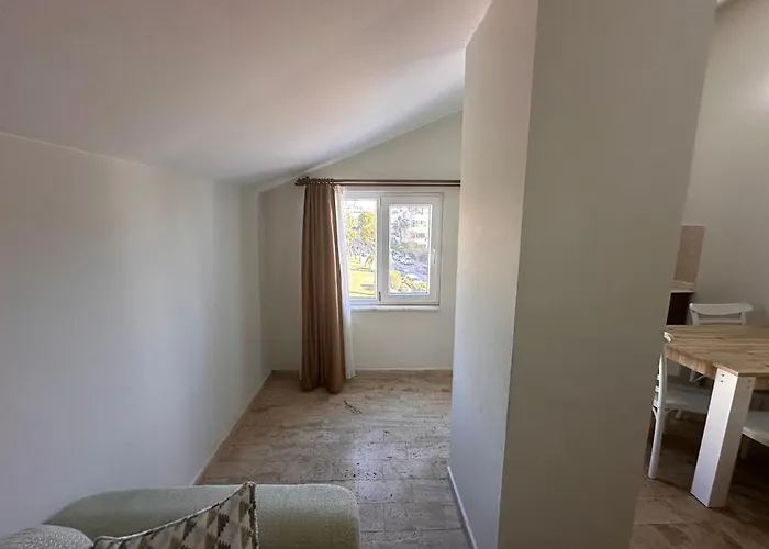 מלון דירות Dagtekin 3*